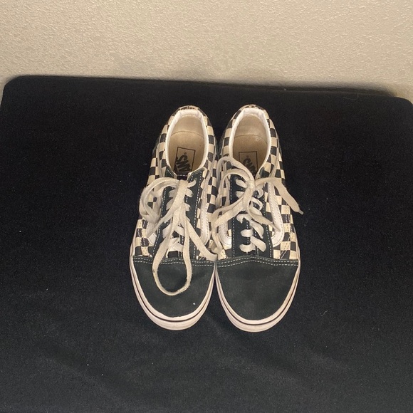 Kids, black and white checkered vans - Picture 2 of 5